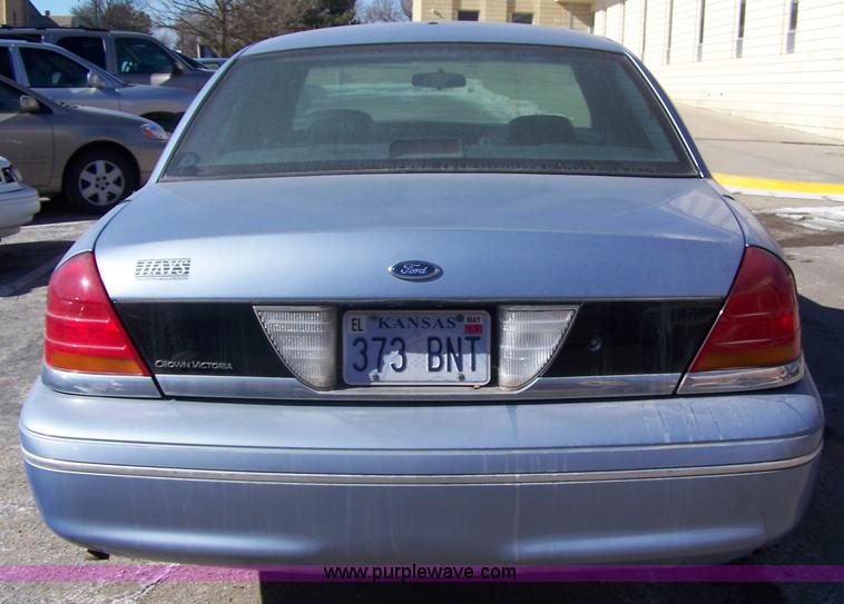 image for item 7328 1998 Ford Crown Victoria Police Interceptor