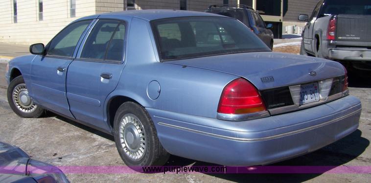 image for item 7328 1998 Ford Crown Victoria Police Interceptor