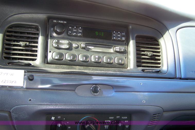 image for item 7328 1998 Ford Crown Victoria Police Interceptor