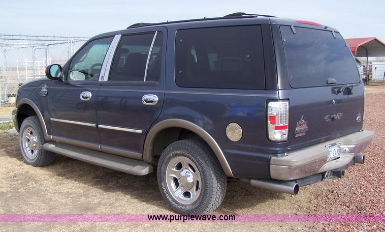 image for item 7491 2001 Ford Eddie Bauer Expedition