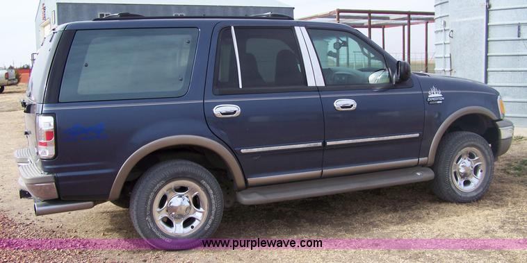 image for item 7491 2001 Ford Eddie Bauer Expedition
