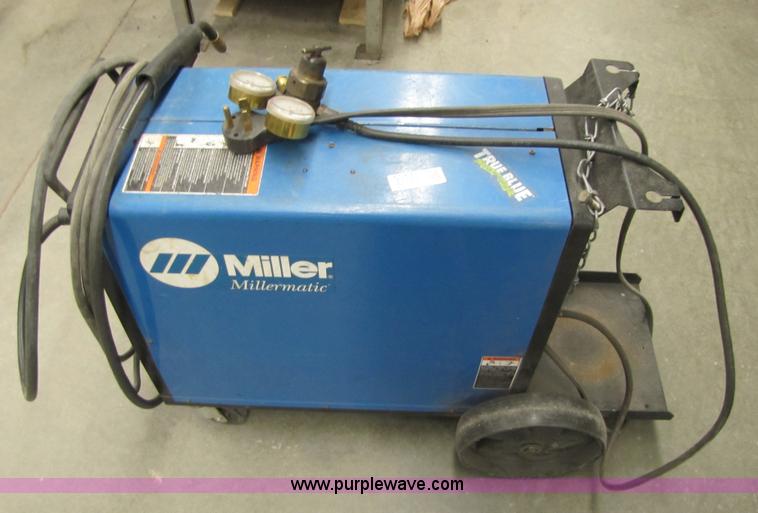 image for item 9311 Miller Millermatic 185 wire welder