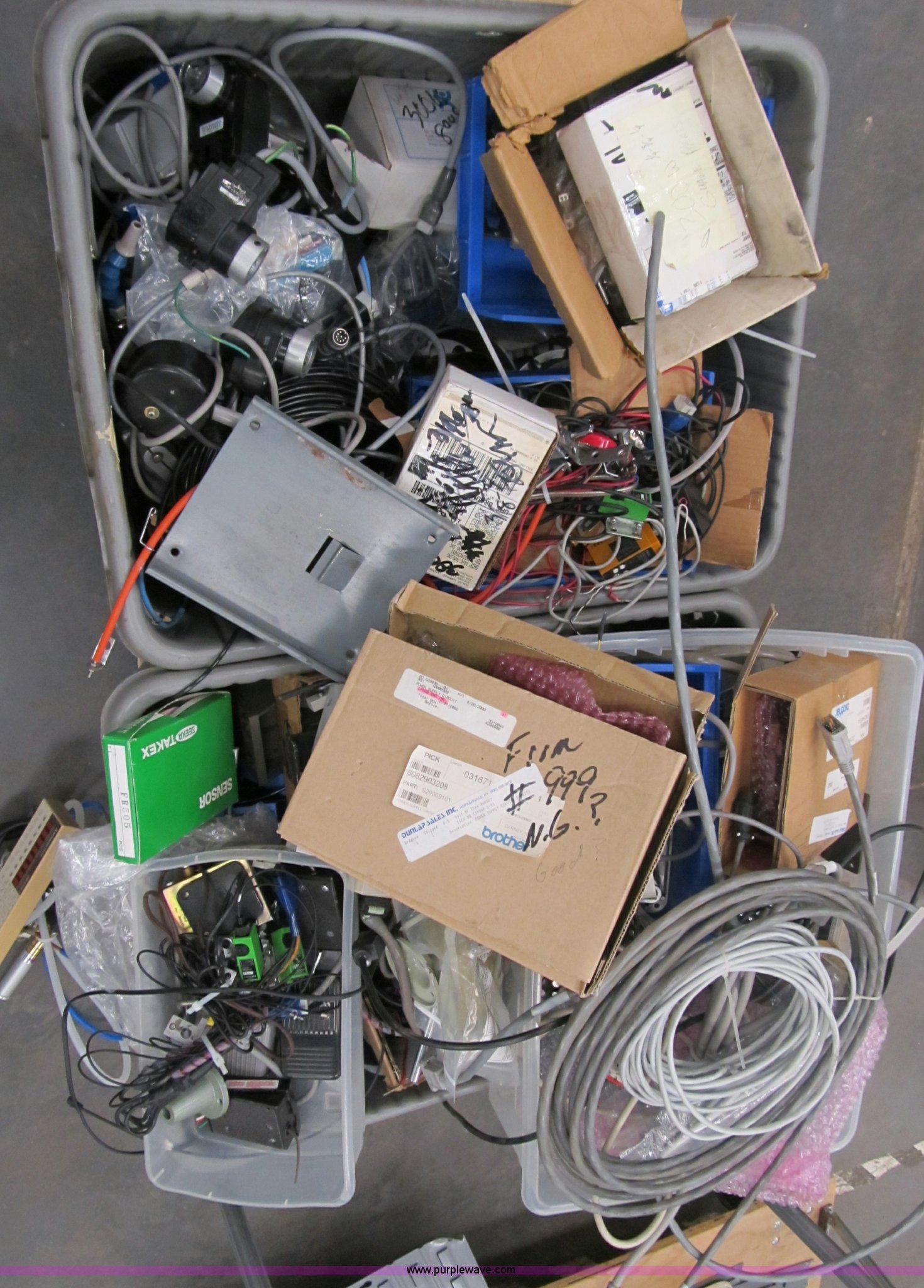 Assorted electrical in Elkader, IA Item 4038 sold Purple Wave