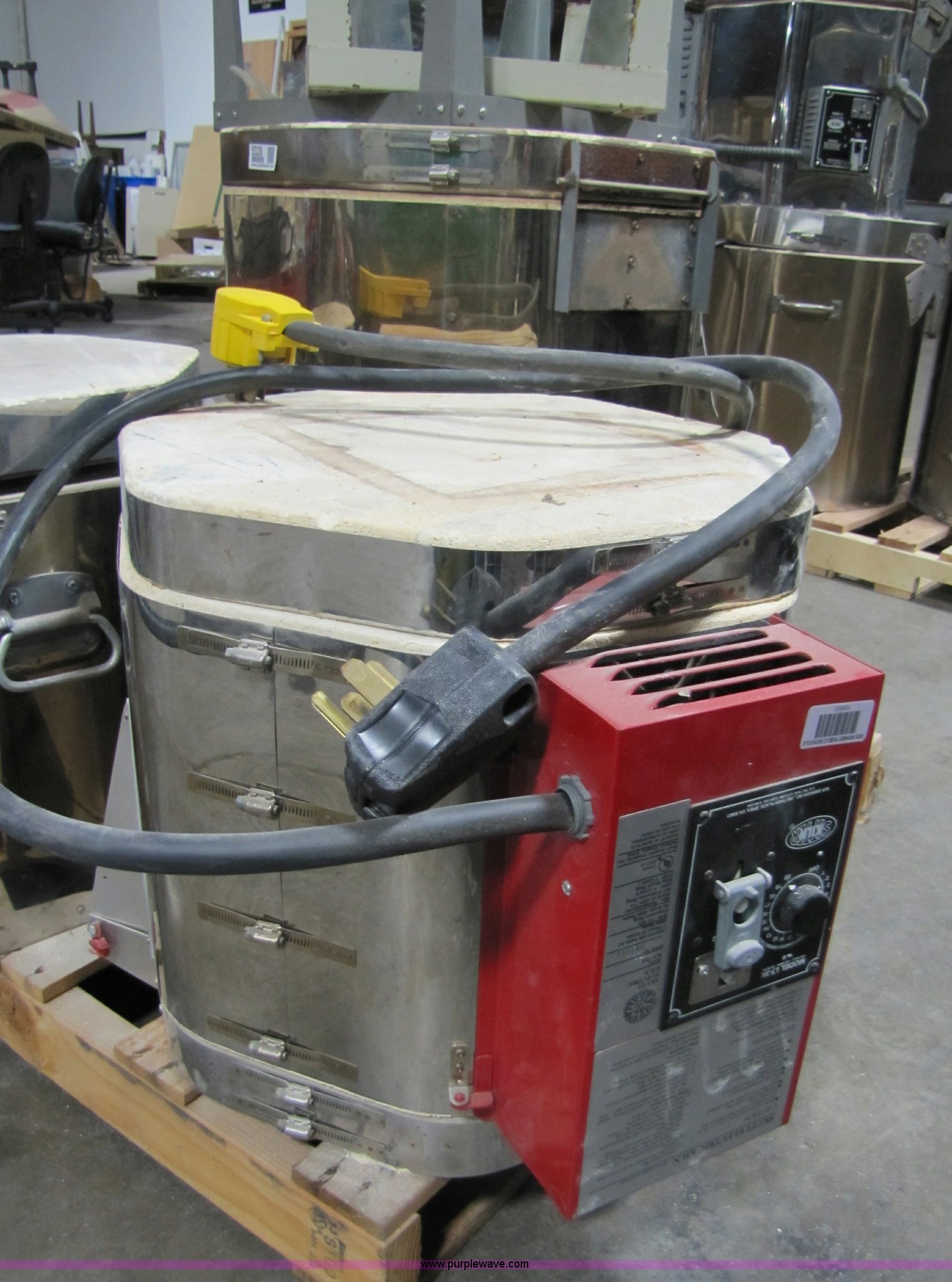 (3) clay kilns in Des Moines, IA Item 5328 sold Purple Wave