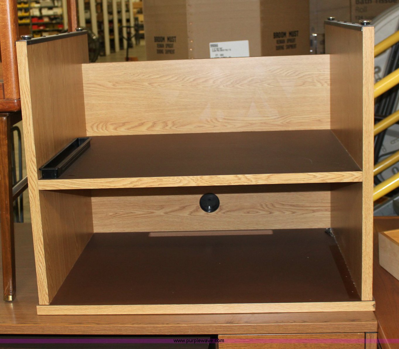 Assorted office furniture in Wichita, KS Item 6087 sold Purple Wave