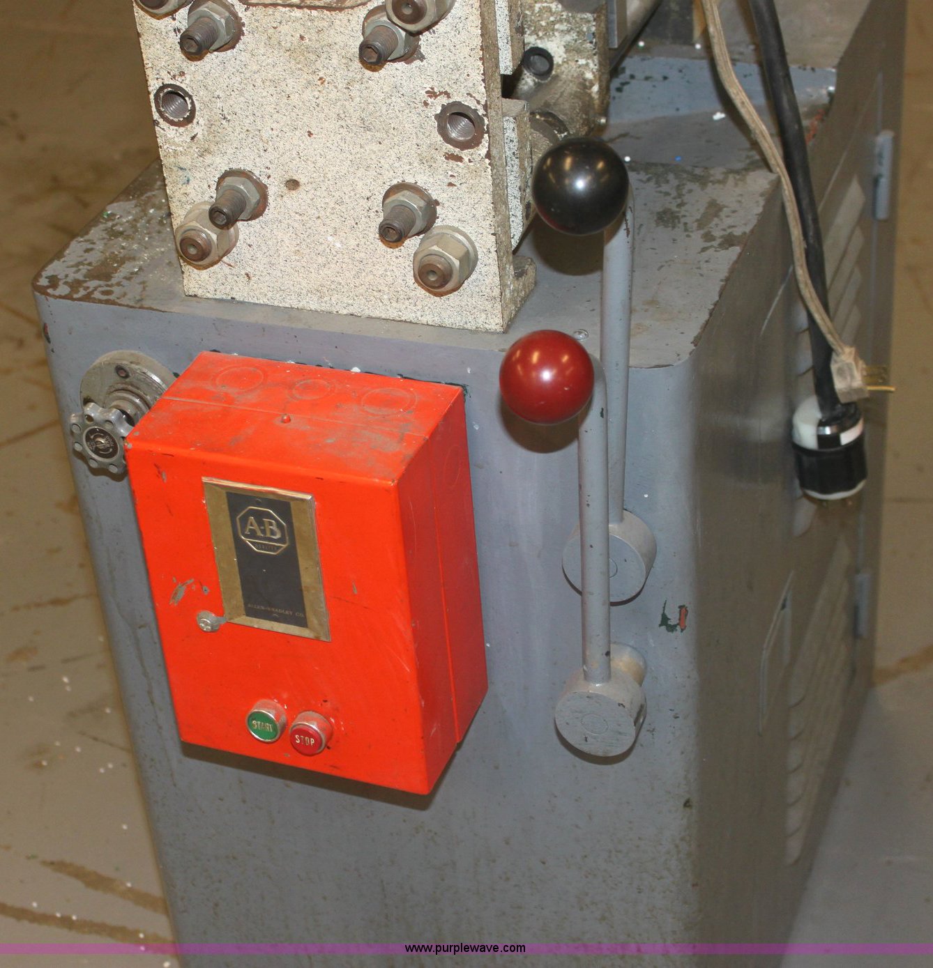Frohring Model 50 mini jector plastics injection mold machine in ...