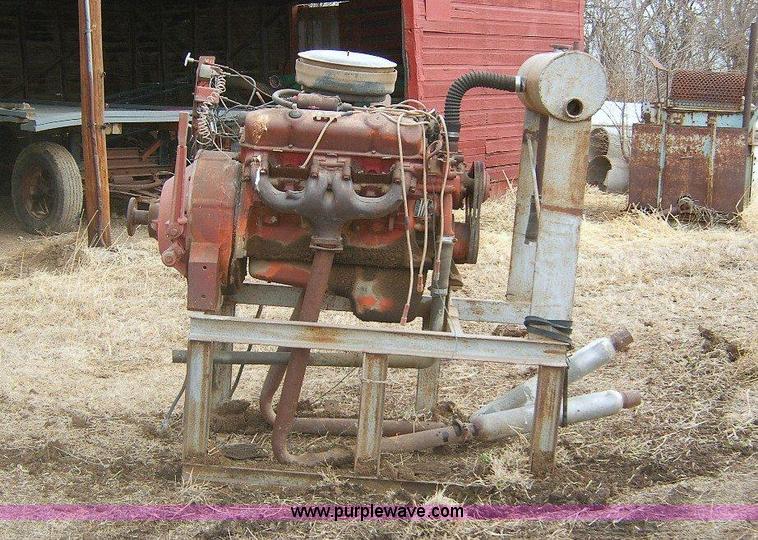 image for item 1644 Chrysler 413 natural-gas irrigation engine