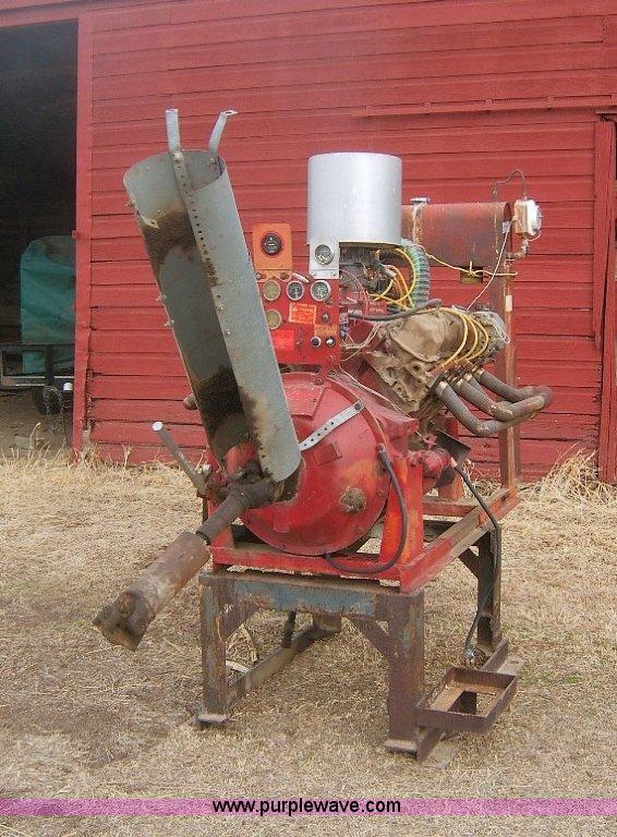 image for item 1645 International 446 natural gas irrigation engine