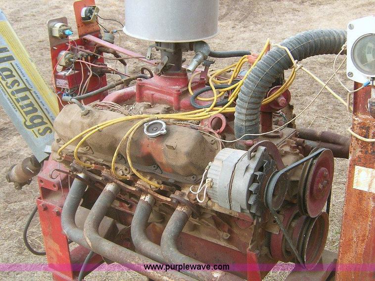 image for item 1645 International 446 natural gas irrigation engine