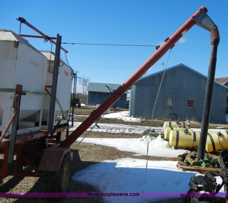 image for item 2146 Sudenga seed tender