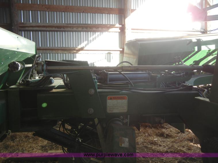 image for item 2217 1997 Great Plains 3S-3000 planter