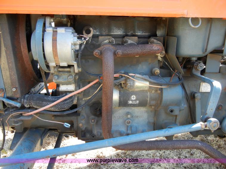 image for item 2280 Kubota L225 tractor