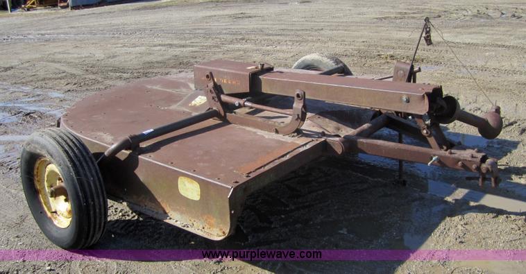 image for item 3206 John Deere 407 rotary mower