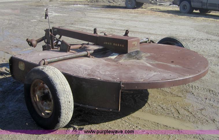 image for item 3206 John Deere 407 rotary mower