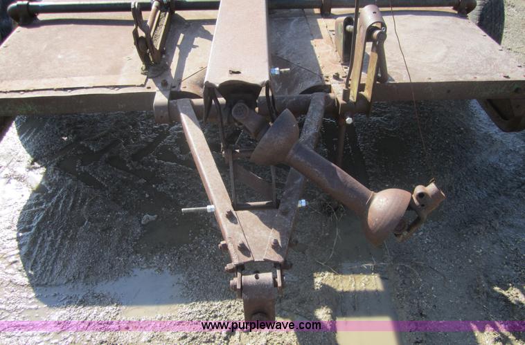 image for item 3206 John Deere 407 rotary mower