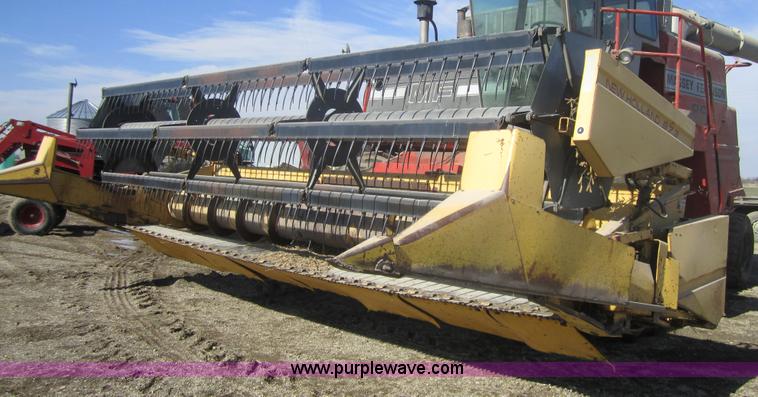 image for item 3208 New Holland 973 flex head