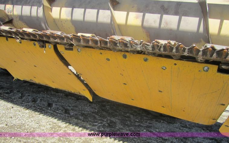 image for item 3208 New Holland 973 flex head