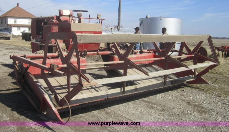 image for item 3209 Versatile 400 swather