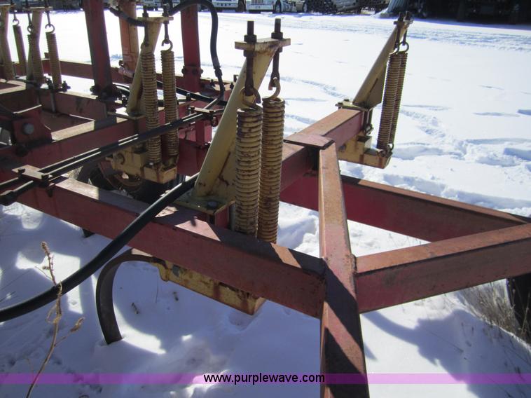 image for item 3389 Bourgault Vibramaster 45' cultivator