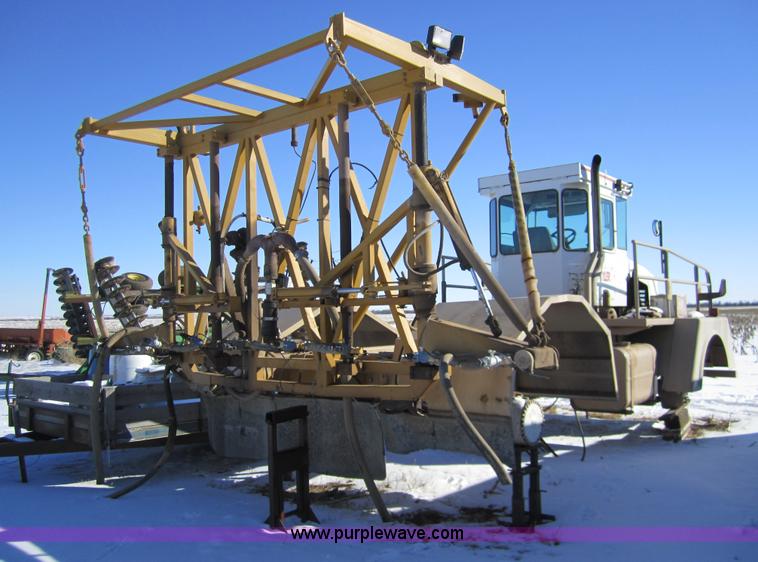 image for item 3390 1995 Tyler 4300 sprayer