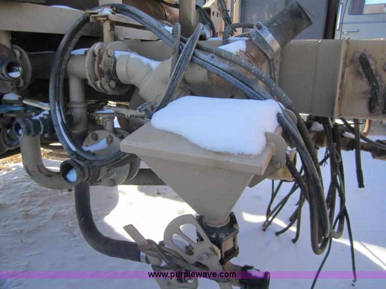 image for item 3390 1995 Tyler 4300 sprayer