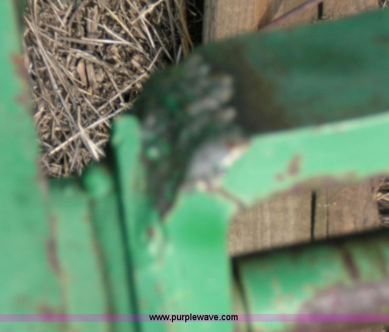 image for item 3425 John deere 2600 6 bottom plow