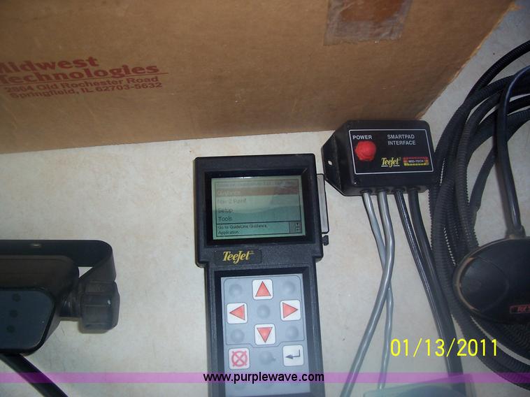 image for item 3433 Teejet Guideline GPS light bar with smartpad