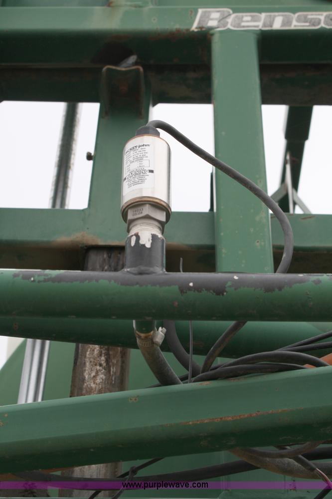 image for item 4884 1990 International Loral Easy-Rider 4900 sprayer