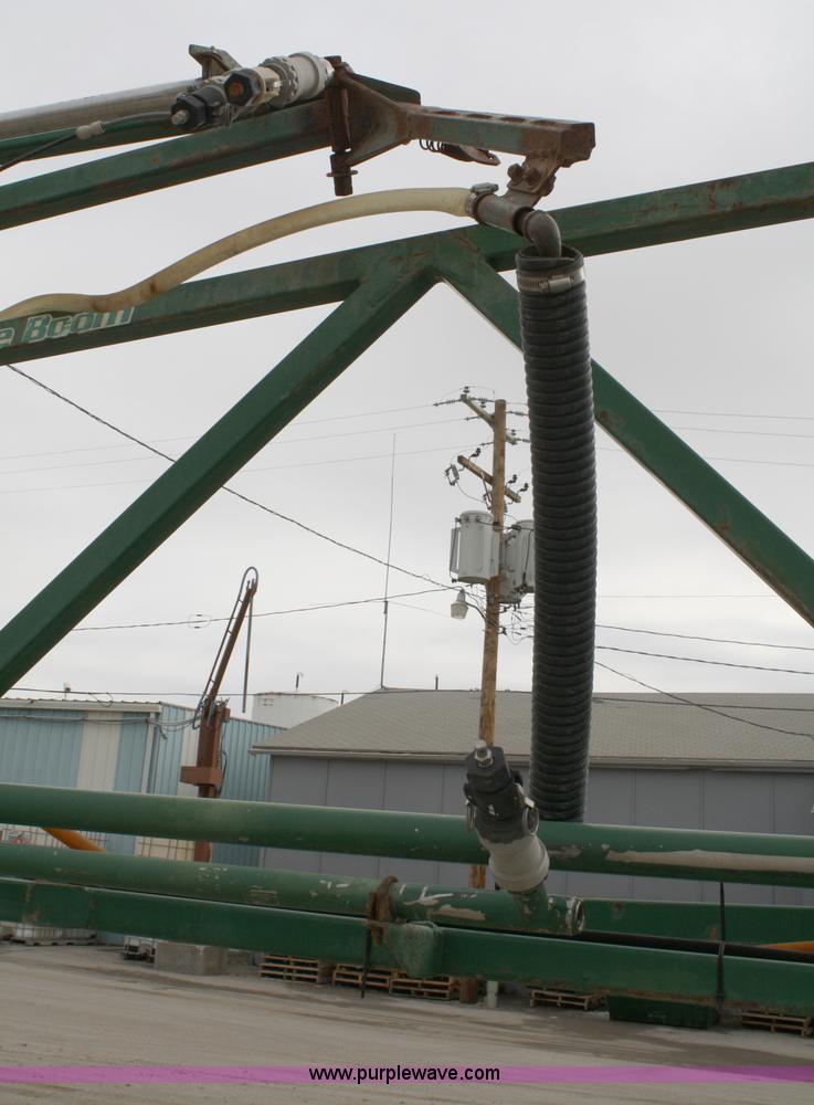 image for item 4884 1990 International Loral Easy-Rider 4900 sprayer