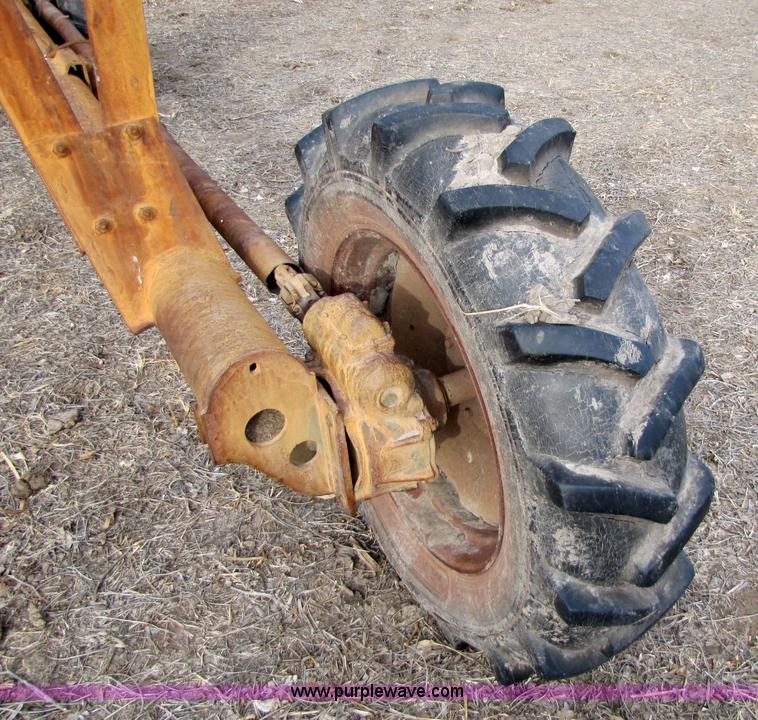 image for item 5197 1978 Valley 4271/4071 irrigation pivot
