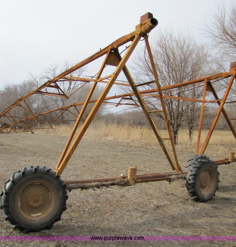 image for item 5197 1978 Valley 4271/4071 irrigation pivot