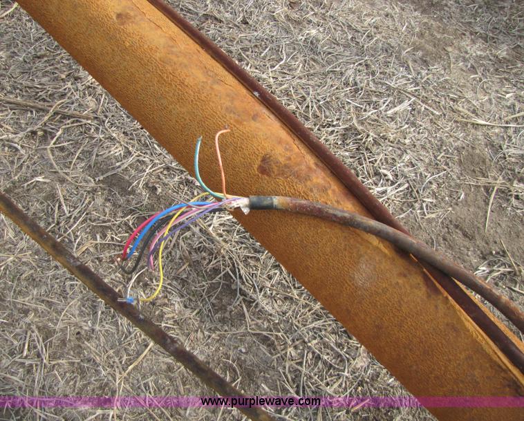 image for item 5197 1978 Valley 4271/4071 irrigation pivot