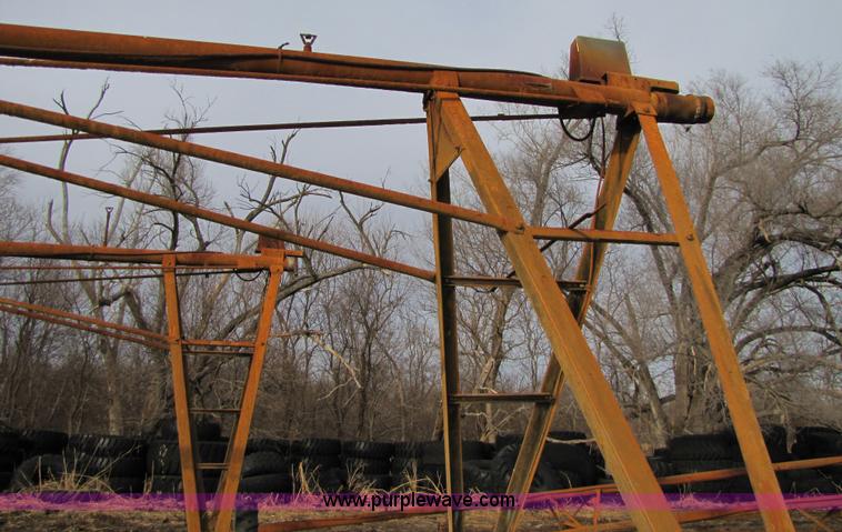 image for item 5197 1978 Valley 4271/4071 irrigation pivot