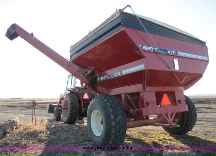 image for item 5214 Brent 472 grain cart