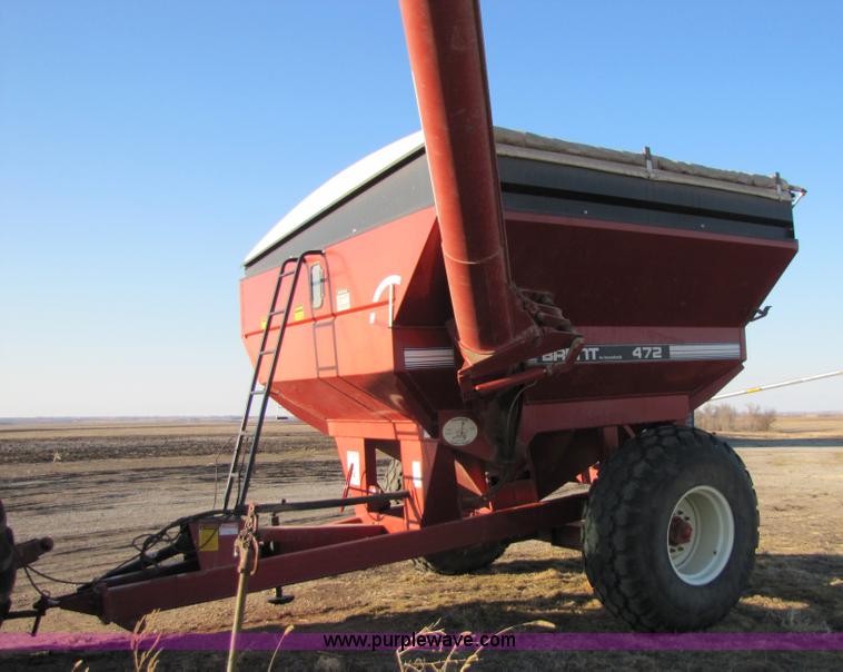 image for item 5214 Brent 472 grain cart