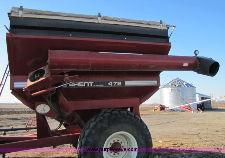 image for item 5214 Brent 472 grain cart
