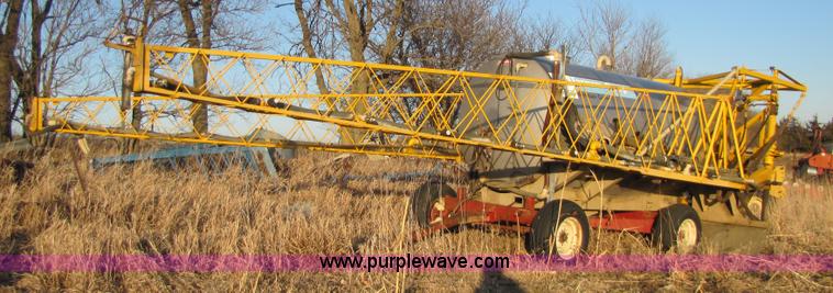 image for item 5215 Sprayer with 65' boom