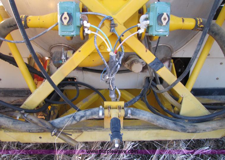 image for item 5215 Sprayer with 65' boom