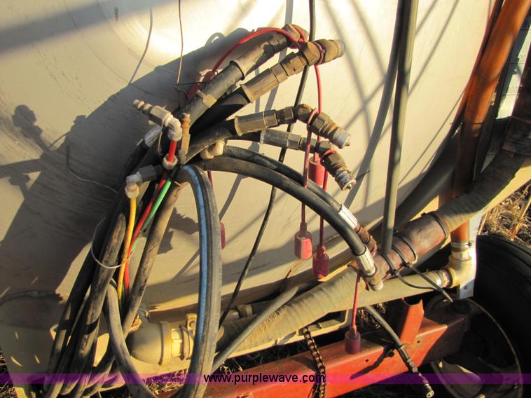 image for item 5215 Sprayer with 65' boom