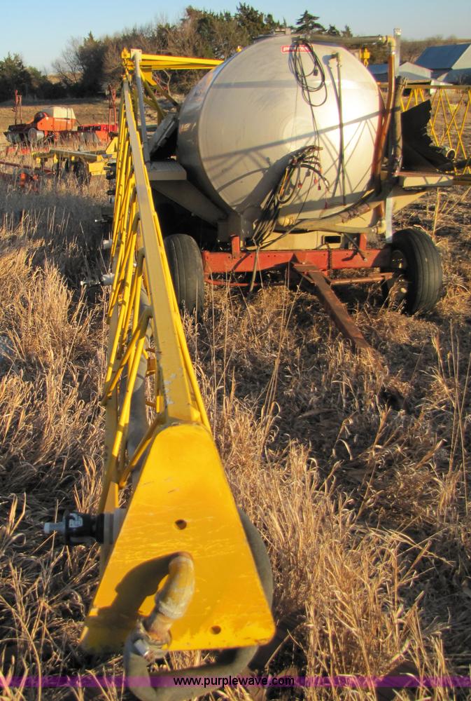 image for item 5215 Sprayer with 65' boom