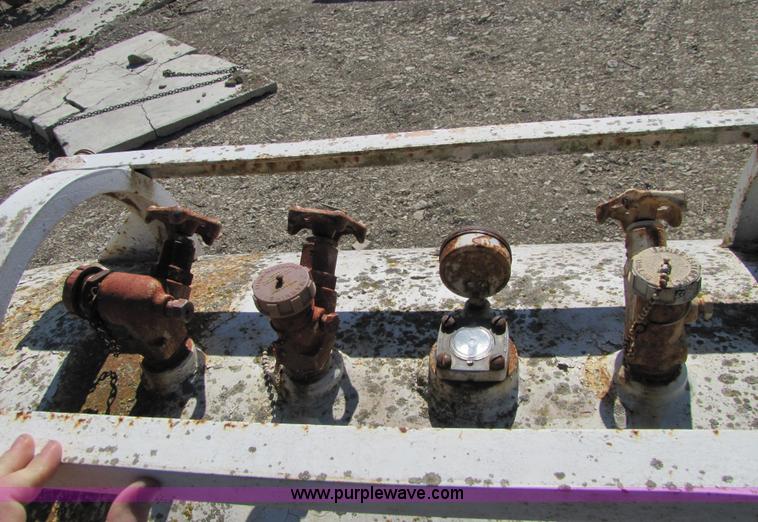 image for item 5221 Hamby 1,000 gallon anhydrous tank on trailer