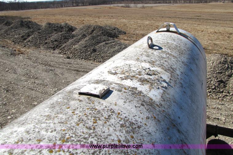 image for item 5221 Hamby 1,000 gallon anhydrous tank on trailer