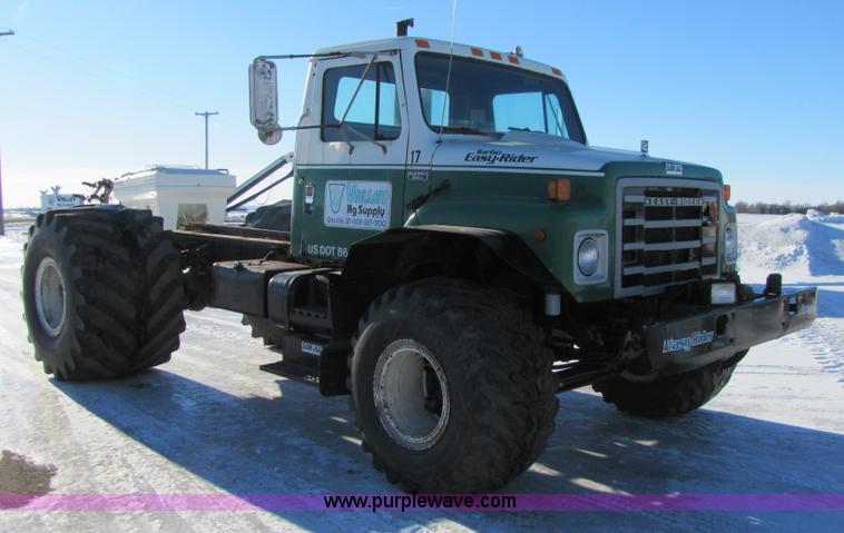 image for item 5303 1989 Loral Easy-Rider 2000-C cab and chassis