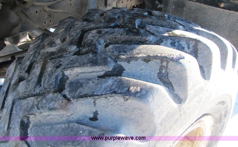 image for item 5303 1989 Loral Easy-Rider 2000-C cab and chassis