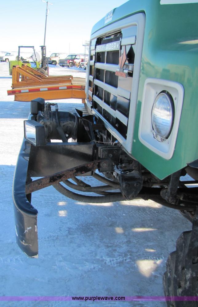 image for item 5303 1989 Loral Easy-Rider 2000-C cab and chassis