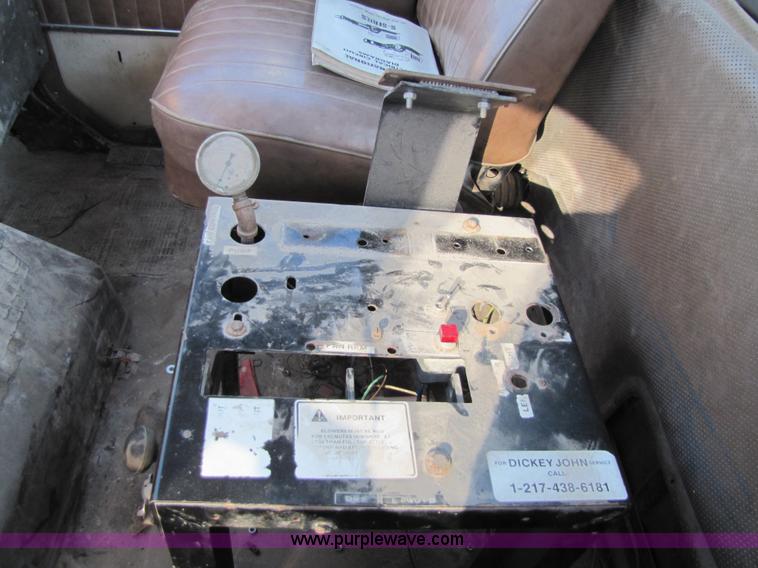 image for item 5303 1989 Loral Easy-Rider 2000-C cab and chassis