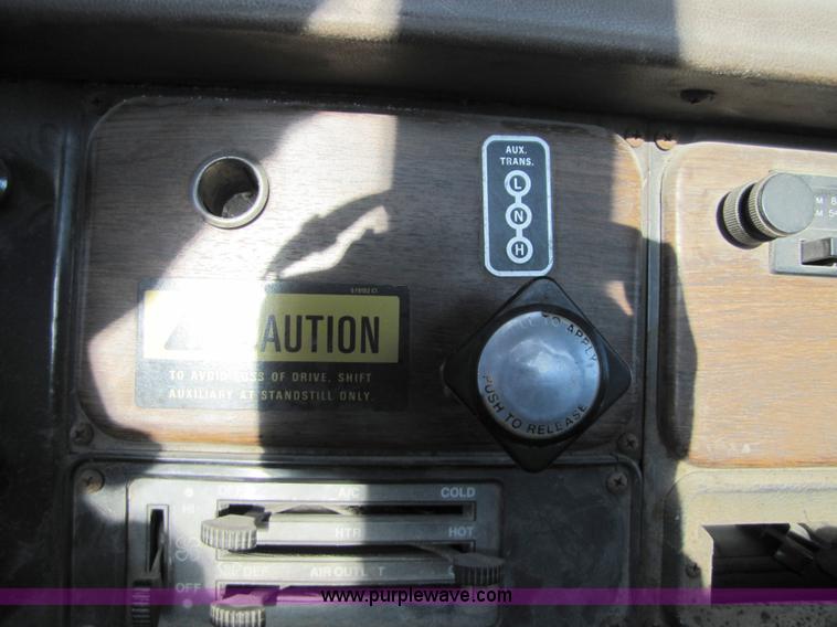 image for item 5303 1989 Loral Easy-Rider 2000-C cab and chassis