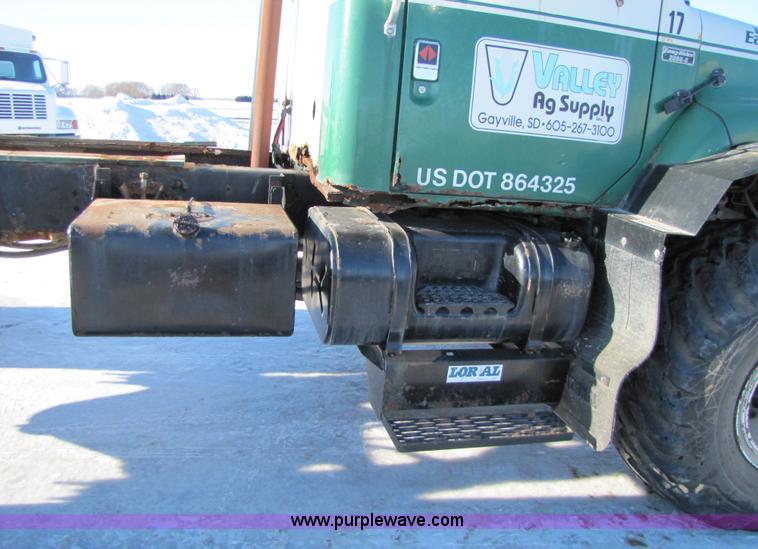 image for item 5303 1989 Loral Easy-Rider 2000-C cab and chassis