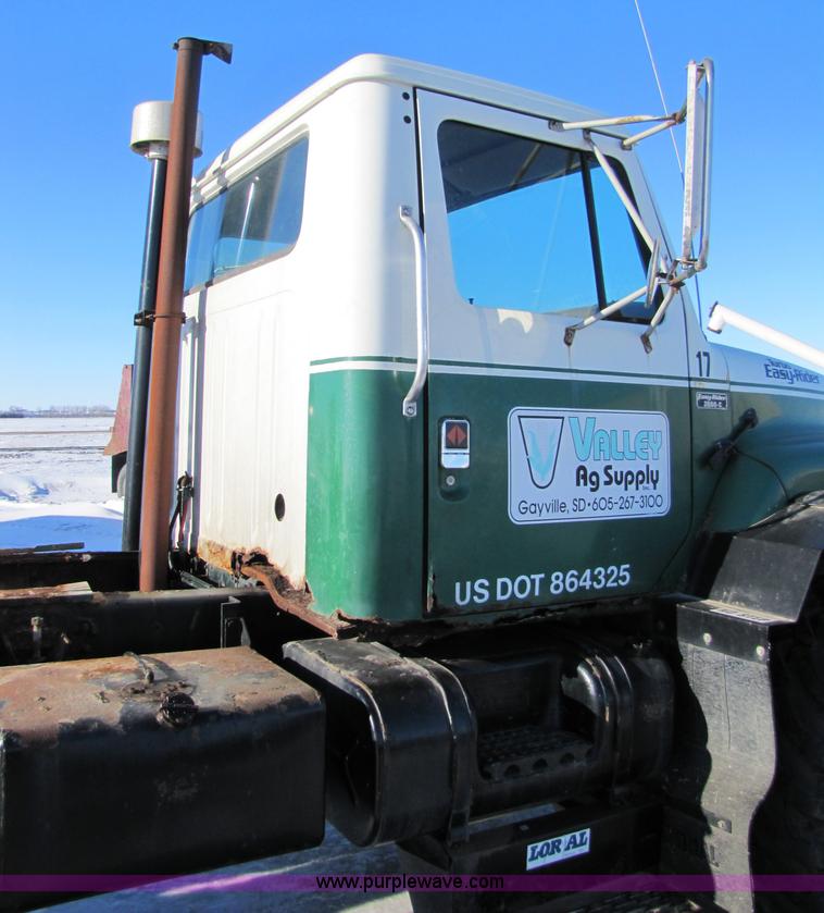 image for item 5303 1989 Loral Easy-Rider 2000-C cab and chassis