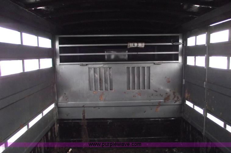 image for item 5369 2007 Titan triple axle stock trailer